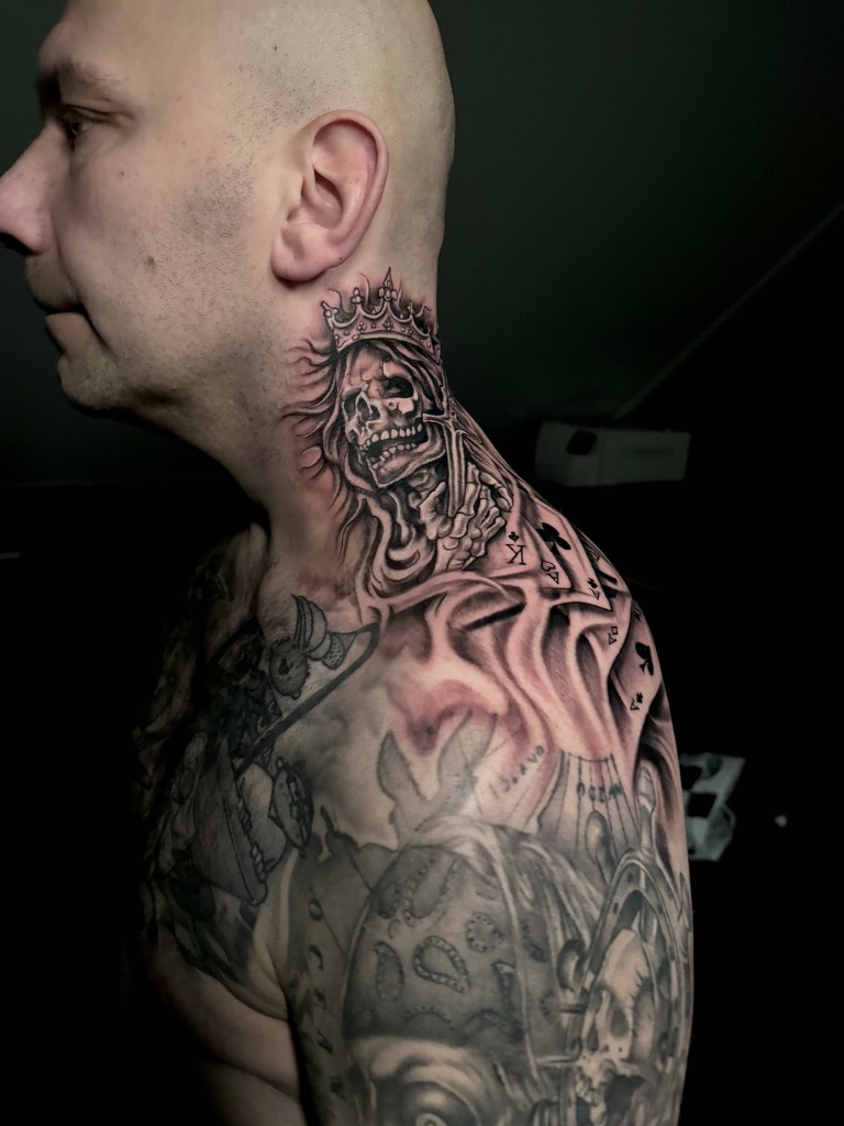 King Skull Playing Cards Neck Shoulder Tattoo